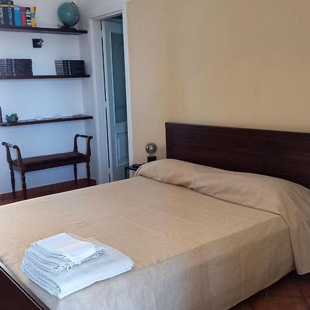 La Casa Del Sole Bed & Breakfast Vico Equense Exterior foto