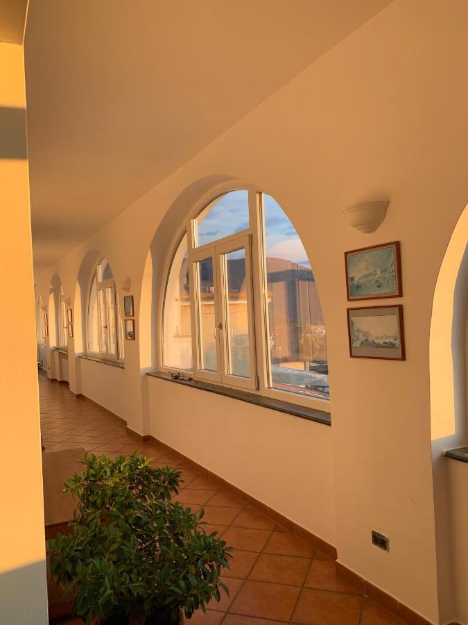 La Casa Del Sole Bed & Breakfast Vico Equense Exterior foto
