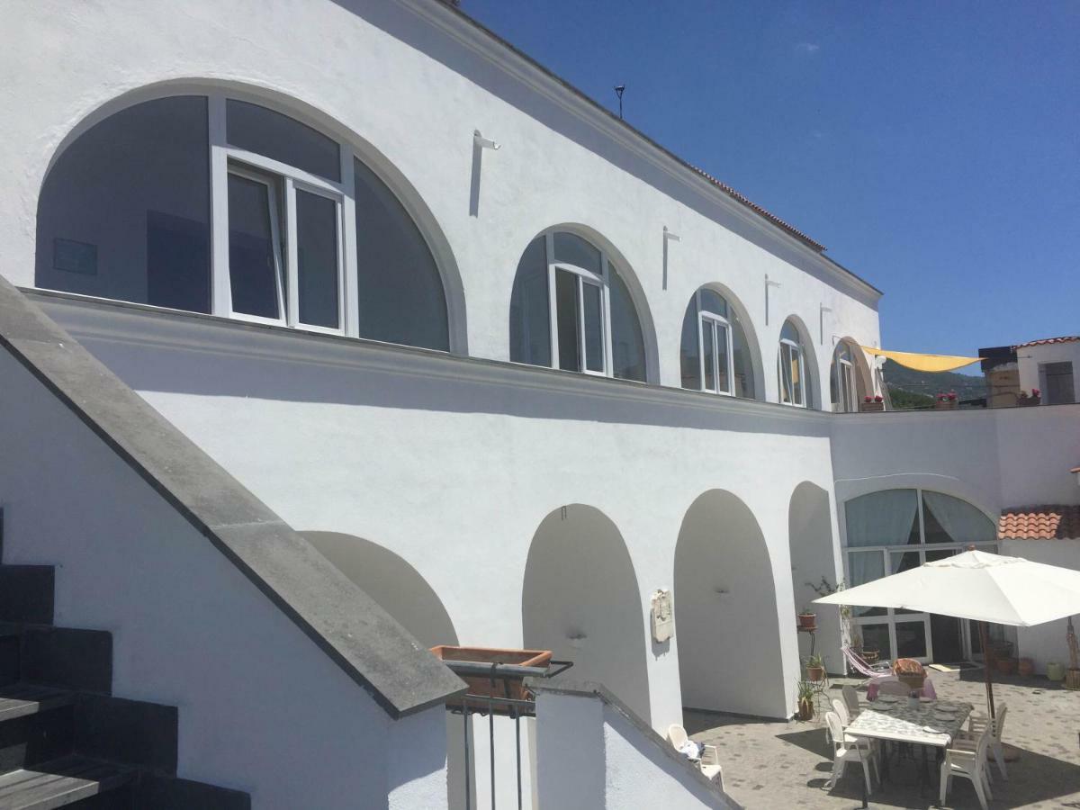 La Casa Del Sole Bed & Breakfast Vico Equense Exterior foto